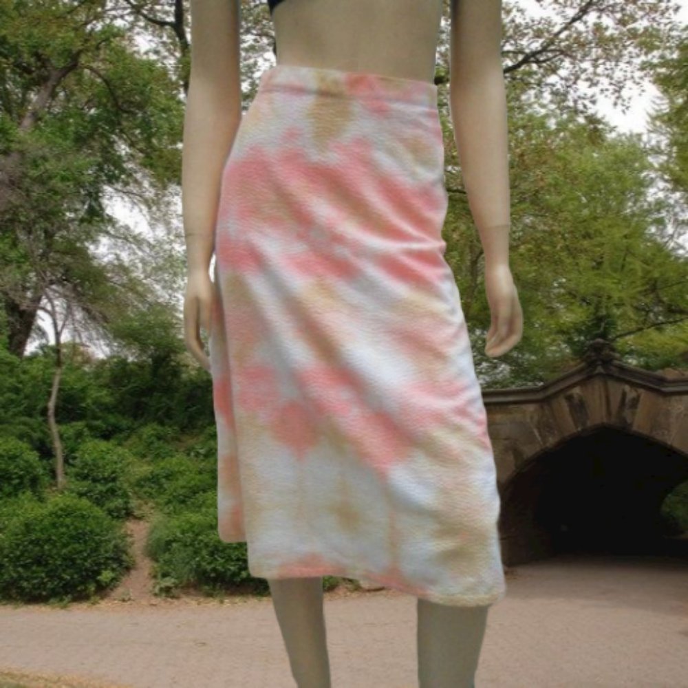 NYC Boutique "Built by Wendy" Hand Dyed Small